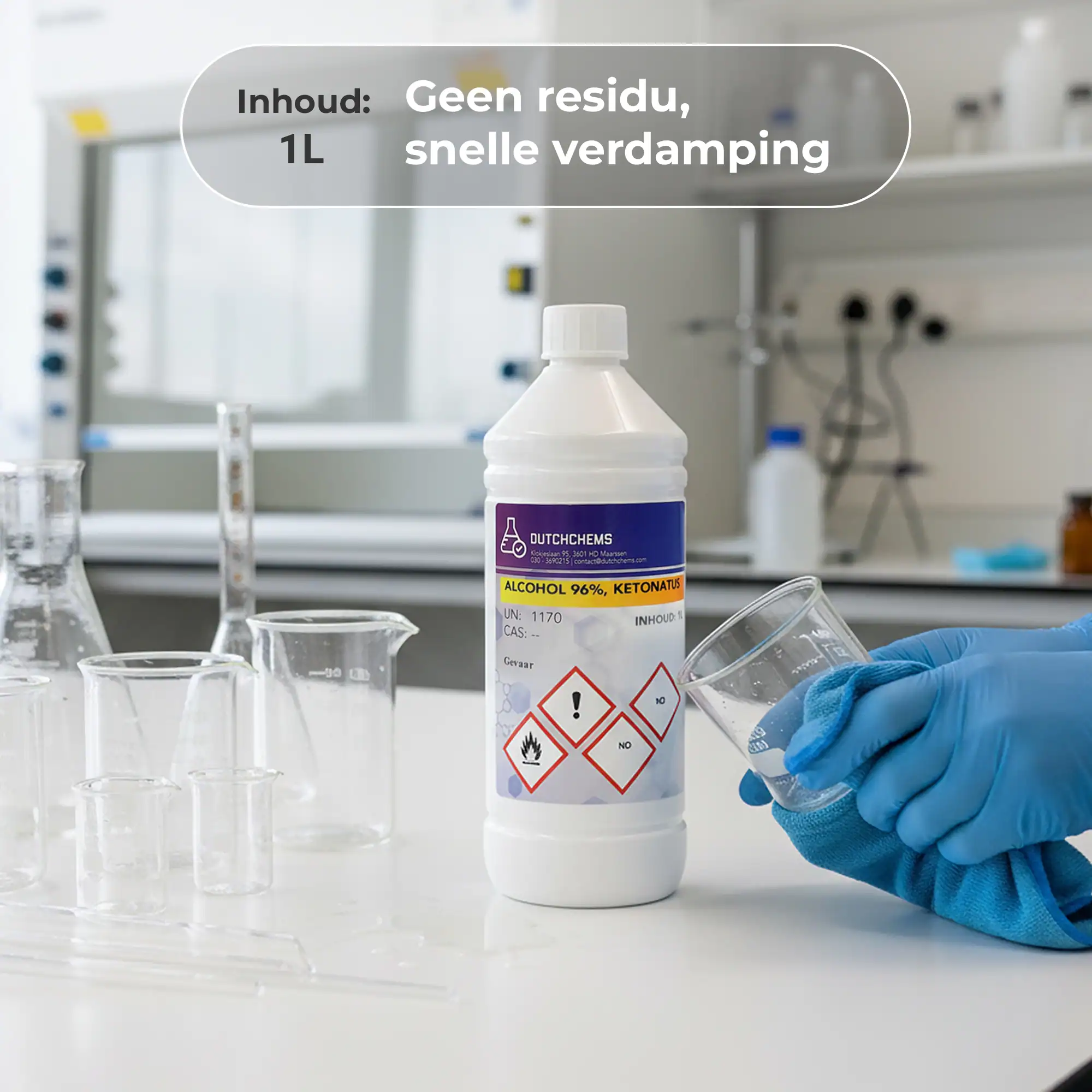 Ethanol 96 % - Ethylalkohol, der in einer Laborumgebung verwendet wird