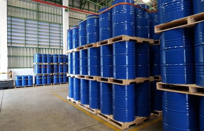 Sicherer Umgang mit Chemikalien: Gesetzgebung, Kennzeichnung und Transport