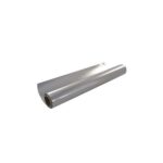 Starke Aluminiumfolienrolle für den kulinarischen und industriellen Einsatz, vielseitig und langlebig.