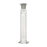 1. Laborglas-Messzylinder 500 ml zur präzisen Flüssigkeitsmessung.