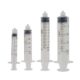 1. Spritzen für präzise chemische Messungen und den Laboreinsatz in verschiedenen Größen.