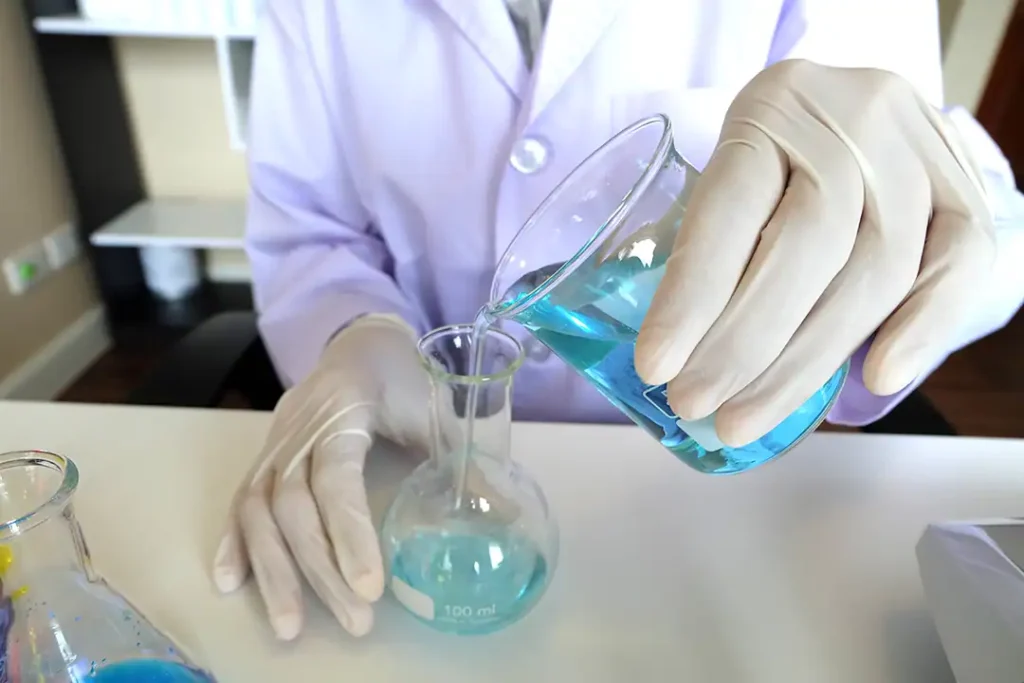 chemische Synthese im Labor